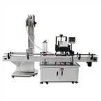 Volautomatische schroefdopmachine